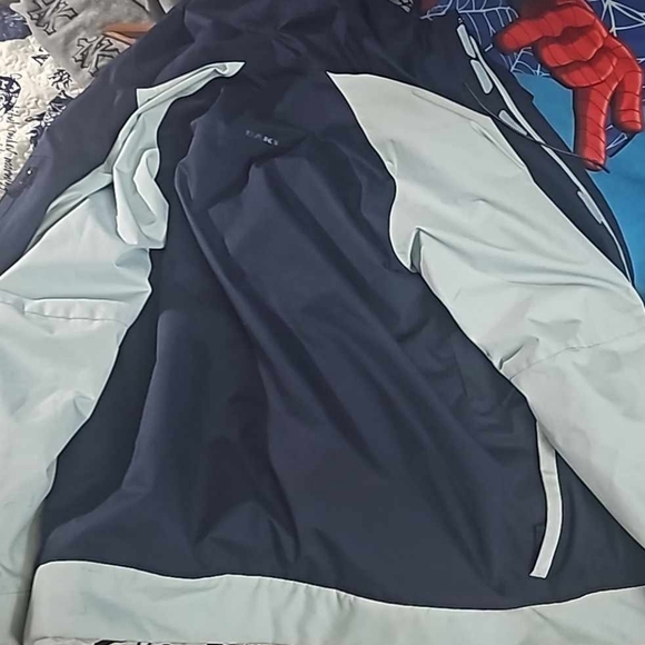 Oakley large - Picture 2 of 3